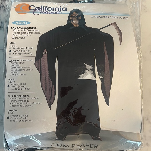 DELUXE ADULT GRIM REAPER HALLOWEEN COSTUME ROBE HOOD, SKULL MASK & SCYTHE LARGE - Picture 1 of 5